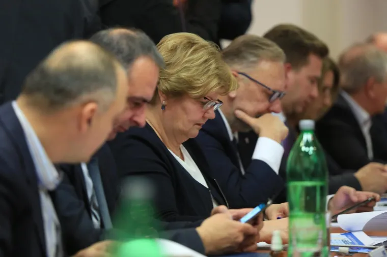 Održana sjednica Predsjedni&scaron;tva i Nacionalnog vijeća HDZ-a, evo tko je sve do&scaron;ao