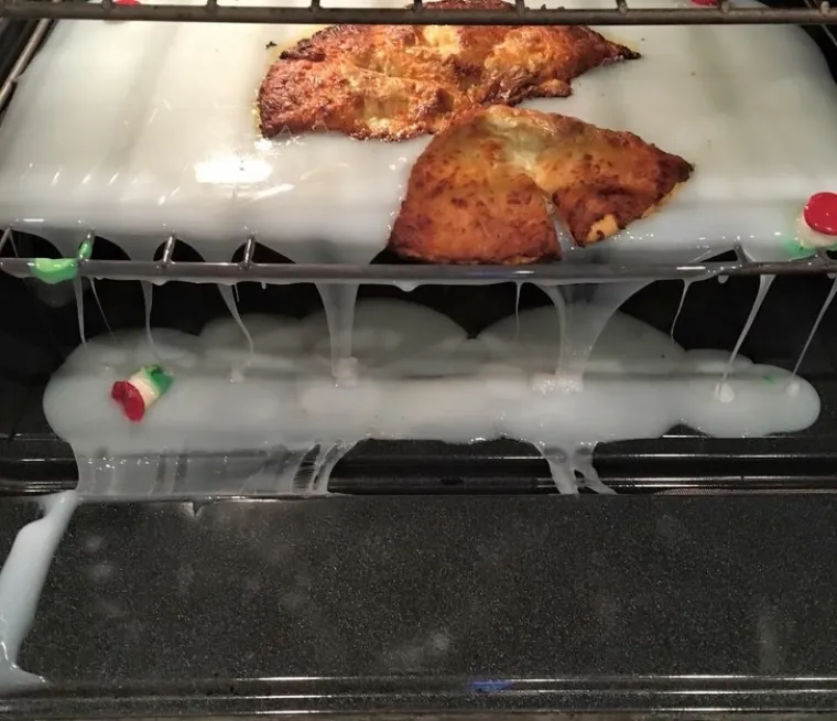 PLEASE, NEKA IH NETKO MAKNE IZ KUHINJE: Nije &scaron;to će uni&scaron;titi jelo i posuđe, nego će zapaliti kuću... i sebe... i vas...