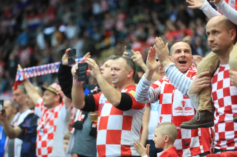 Kockice okupirale Olympiahalle! Prije početka utakmice Hrvatska izdominirala u Muenchenu