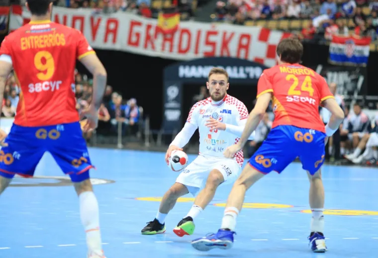 RAT RUKOMETNIH DIVOVA: Okr&scaron;aj Hrvatske i &Scaron;panjolske prava je sportska poslastica