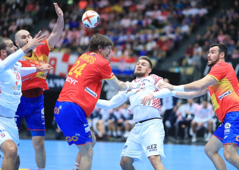RAT RUKOMETNIH DIVOVA: Okr&scaron;aj Hrvatske i &Scaron;panjolske prava je sportska poslastica
