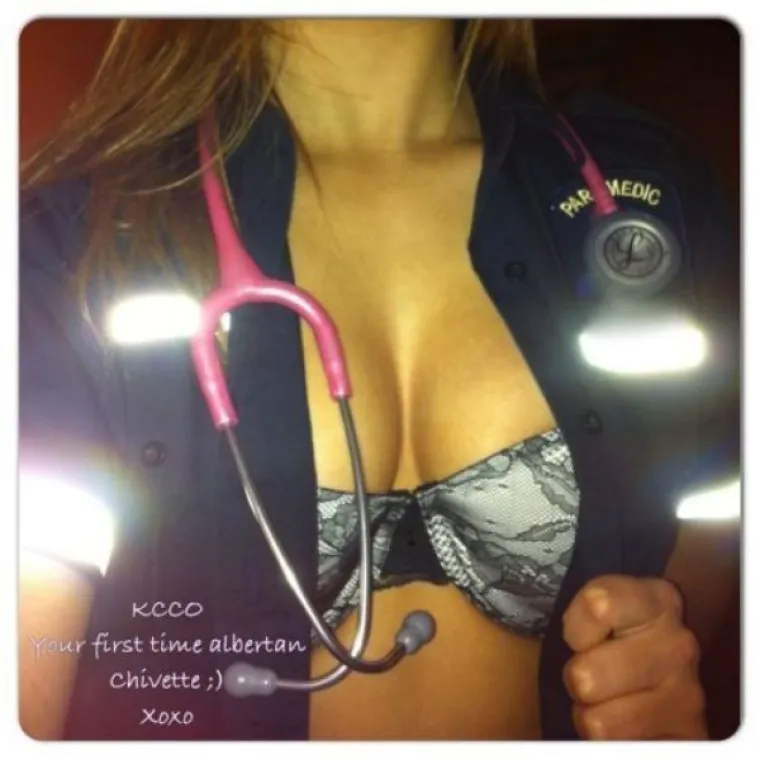 EVO &Scaron;TO SE TOČNO DOGAĐA U BOLNICAMA: Doktorice i sestre pokazale &scaron;to nose, a &scaron;to ne ispod kute