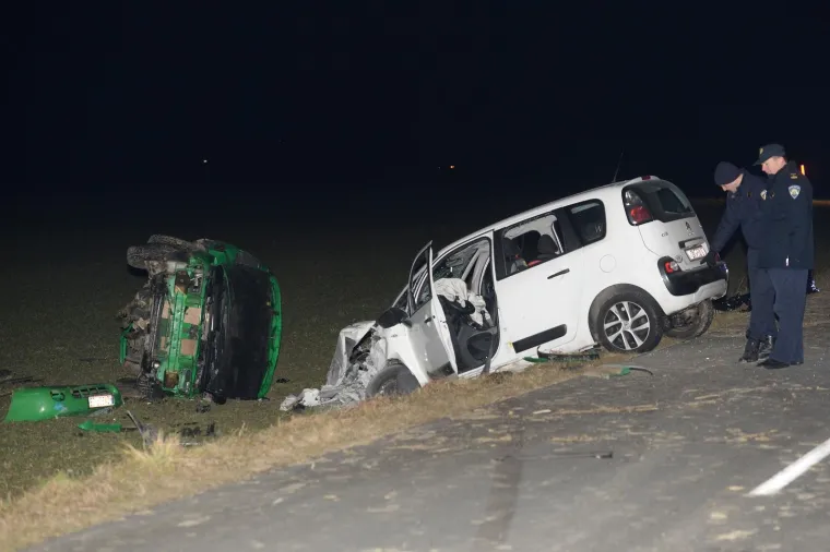 Dvije osobe poginule u te&scaron;koj prometnoj nesreći kod Varaždina