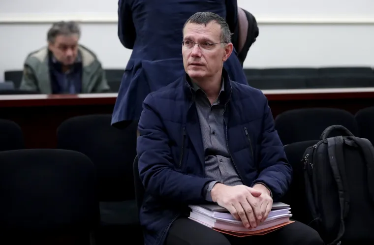 KALMETA NA SUĐENJU ZA AFERU 'HAC-REMORKER': Stigao s osmjehom na licu, uvjeren da mu dokazi idu u prilog