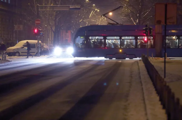 Zagrebačkim ulicama dok ste spavali: Pogledajte tihe prizore metropole u noćnim satima