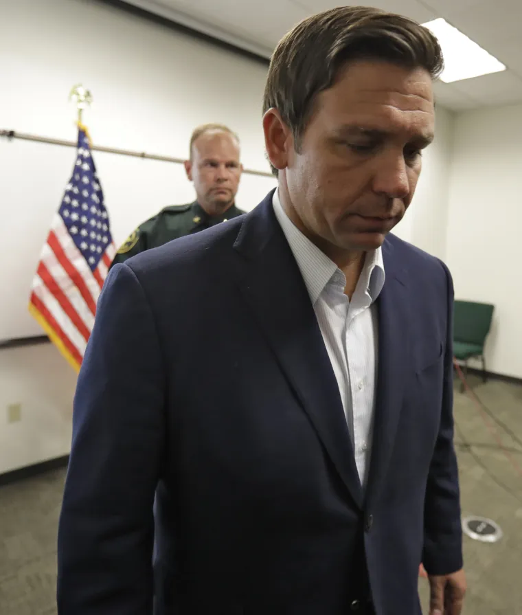 Masovna pucnjava u Americi: 21-godi&scaron;nji napadač ubio petero ljudi