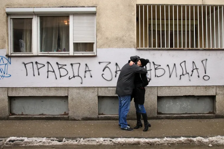 Grafit na zidu "Pravda za Davida"