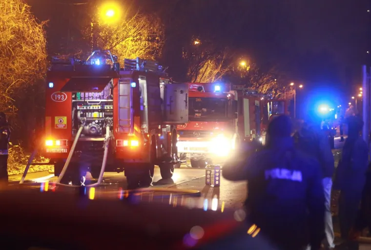 VELIKI POŽAR NA ZAPADU ZAGREBA: Vatrogasci ugasili požar u skladištu
