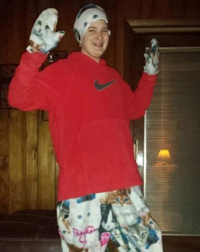 MISLILI STE DA SU VAŠE FOTOGRAFIJE IZ DJETINJSTVA UŽAS, RAZMISLITE JOŠ JEDNOM: Njihovi roditelji su sve stavili na internet