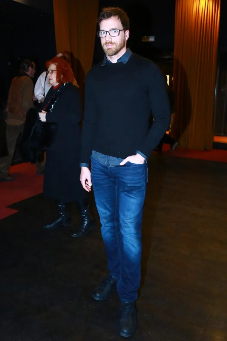 U Histrionskom domu, održana je premijera predstave "Uspjeh preko noći" u režiji Sa&scaron;e Broz na kojoj su bile mnoge poznate osobe