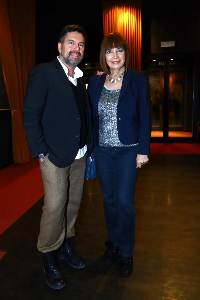 U Histrionskom domu, održana je premijera predstave "Uspjeh preko noći" u režiji Sa&scaron;e Broz na kojoj su bile mnoge poznate osobe