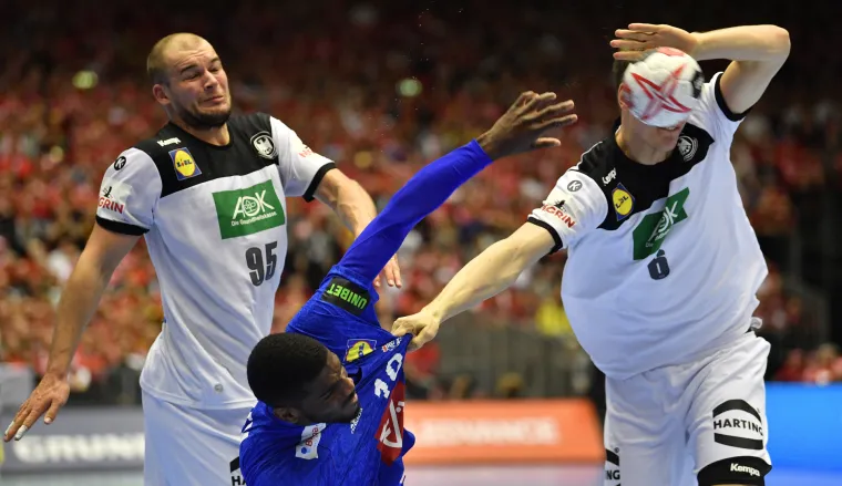 Francuzi u dramatičnoj utakmici uzeli broncu: Karabatić sru&scaron;io njemačke snove u posljednjoj sekundi!