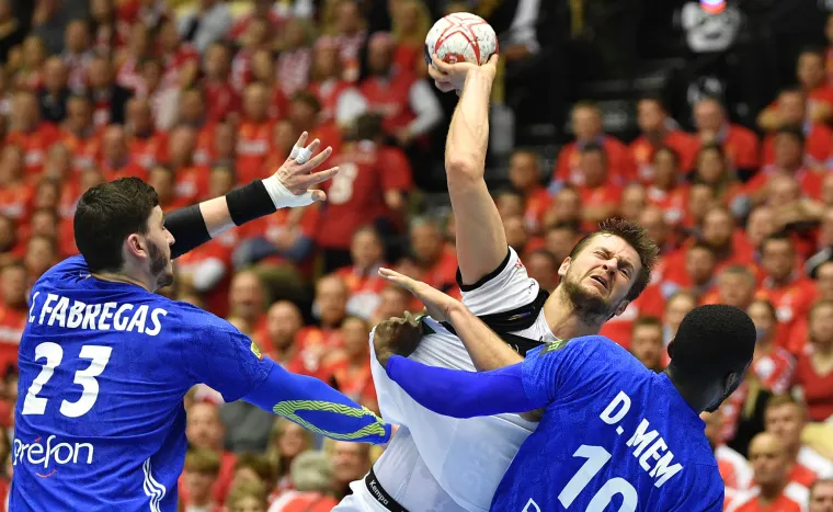 Francuzi u dramatičnoj utakmici uzeli broncu: Karabatić sru&scaron;io njemačke snove u posljednjoj sekundi!