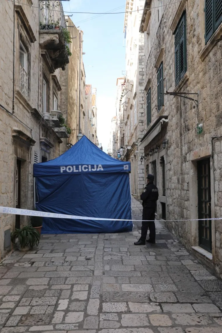 STRAVA USRED DUBROVNIKA: Prizori očevida na mjestu gdje je pronađeno troje mrtvih