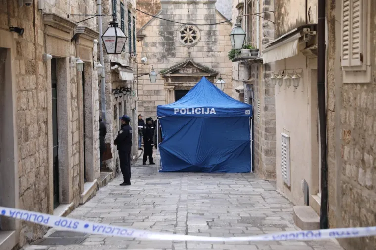 STRAVA USRED DUBROVNIKA: Prizori očevida na mjestu gdje je pronađeno troje mrtvih
