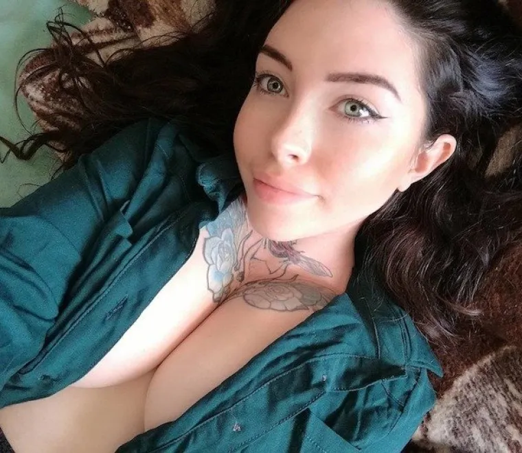 GLEDAJ ME U OČI: One se tek trebaju proslaviti, ali imaju sve potrebne atribute