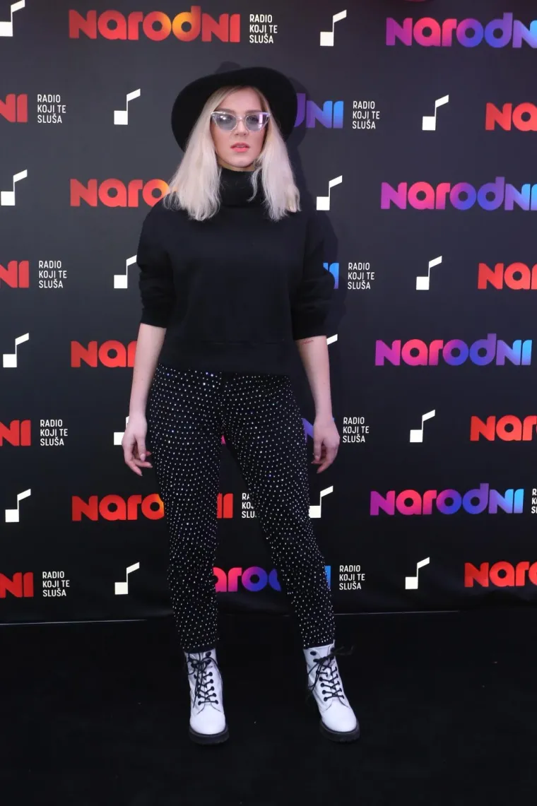 FRANKA I GORANOVA NIVES ZAVODLJIVE U PLAVOM: Pobjednica Nina Badrić zbog bolesti nije preuzela nagradu