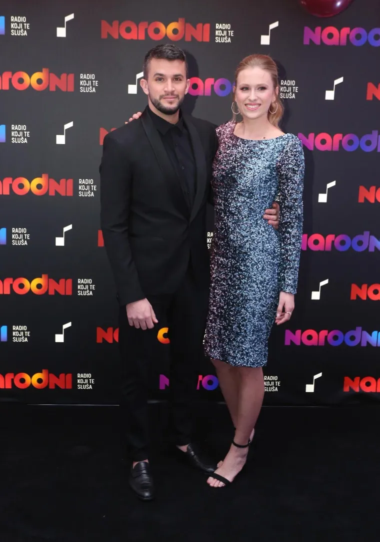 FRANKA I GORANOVA NIVES ZAVODLJIVE U PLAVOM: Pobjednica Nina Badrić zbog bolesti nije preuzela nagradu