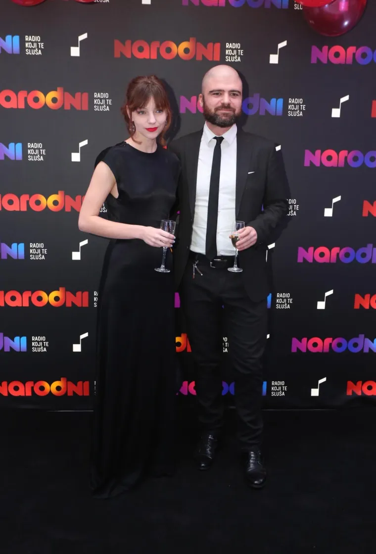 FRANKA I GORANOVA NIVES ZAVODLJIVE U PLAVOM: Pobjednica Nina Badrić zbog bolesti nije preuzela nagradu