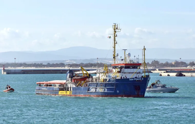 Migranti se iskrcali u Italiji: Rim ih i dalje ne želi primati