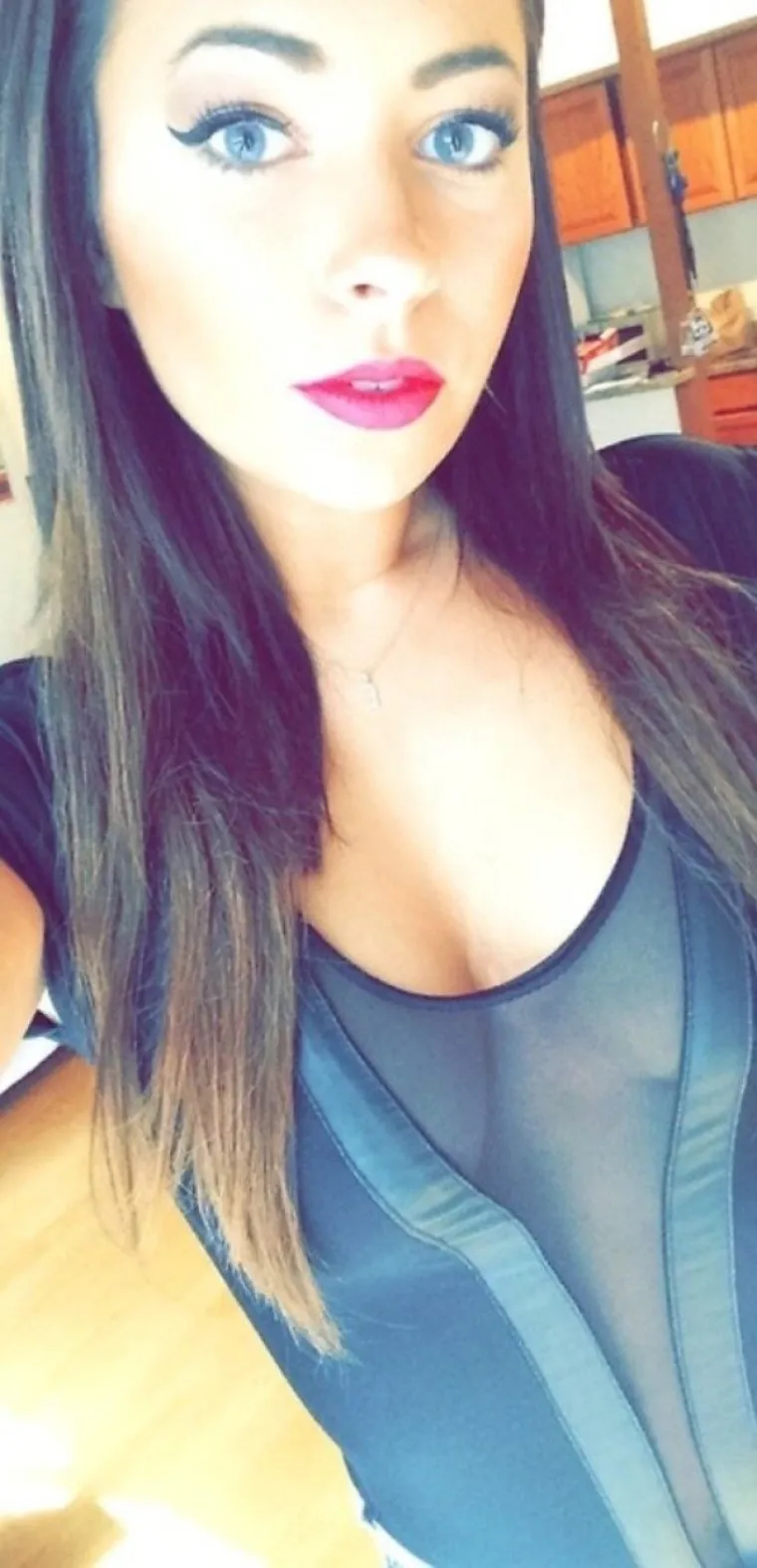 ODJEĆA IM IMA  VI&Scaron;A RUPA NEGO RAČUNI ŽIVOG ZIDA: One bar ne lažu kad kažu da su sve dale na vidjelo