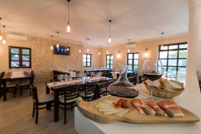 Pobjegao od rata u Vukovaru pa pokrenuo obiteljski posao: Danas proizvodi najbolji hrvatski pjenu&scaron;ac!