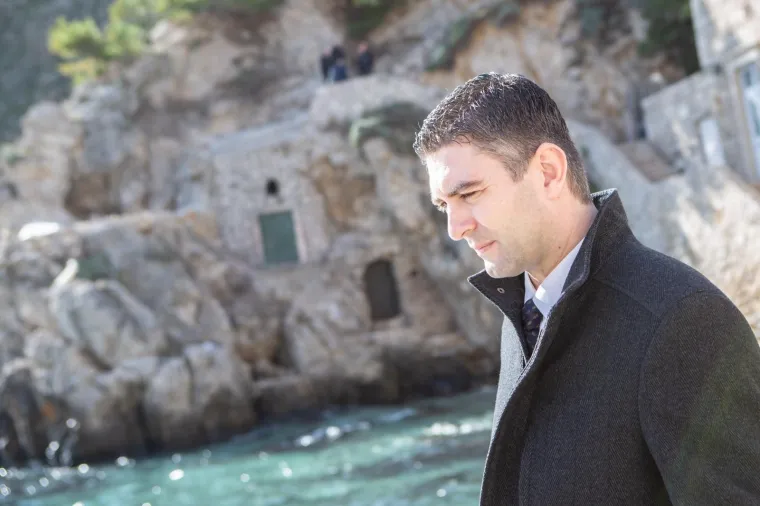 IZVODILI NEZAKONITE RADOVE NA STIJENI PODNO TVRĐAVICE LOVRIJENAC: Grad Dubrovnik podnio kaznenu prijavu