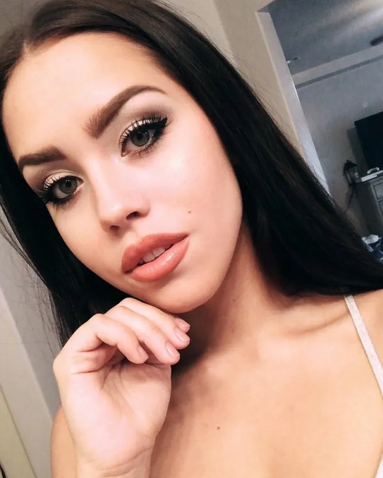 Alina Lopez/@itsalinalopezofficial