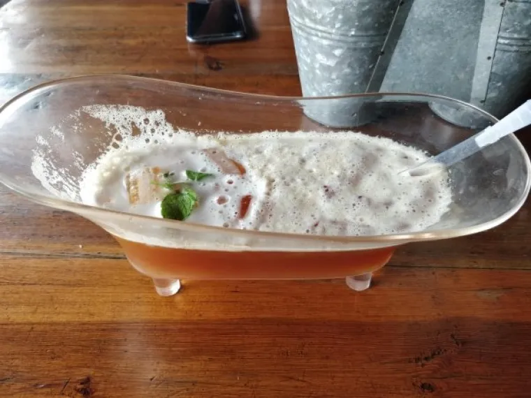 HIPSTERIMA NI&Scaron;TA NIJE SVETO: Kad vidite čime su zamijenili krigle i &scaron;alice, odmah vam dođe da trgnete jednu kratku...