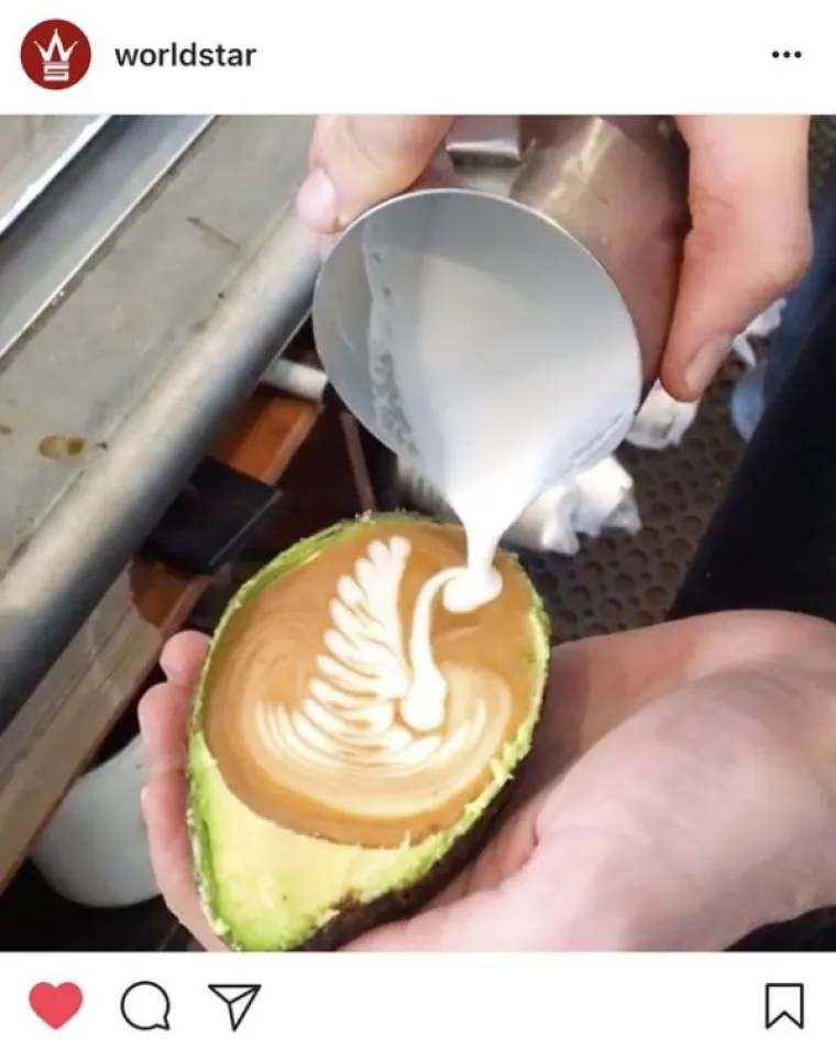 Počelo je sa smoothiejima i koktelima u staklenkama, no hipsteri su oti&scaron;li korak dalje i sada kave poslužuju u mrkvi ili avokadu, frapee u teglama, a koktele kožnatim torbicama. A nekada se bilo tako lako napiti...  Naravno, to je polučilo reakciju pa ekipa na redditu vapi "vratite nam ča&scaron;e".