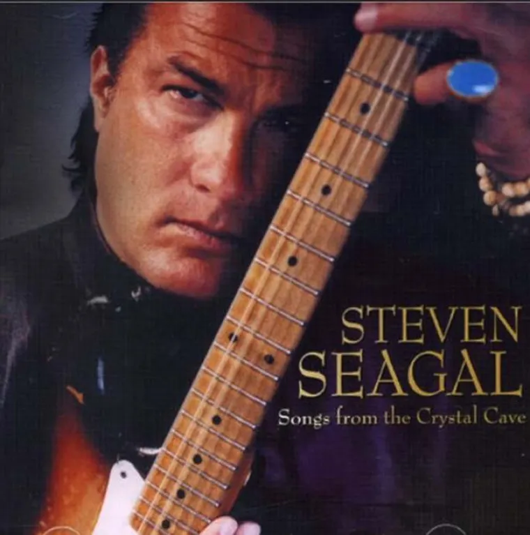 20 covera albuma koji će vas natjerati da kažete 'Ko vam je ovo radijo majketi?'