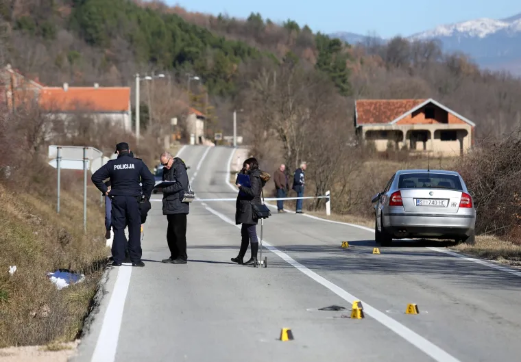 Kosovo: U naletu automobila poginula pje&scaron;akinja