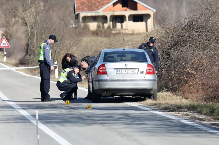 Kosovo: U naletu automobila poginula pje&scaron;akinja