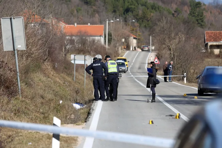 Kosovo: U naletu automobila poginula pje&scaron;akinja