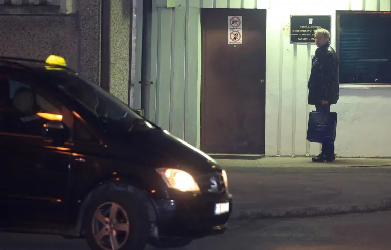 Željko Dolački u večernjim satima je do&scaron;ao zatvor u Remetincu i predao se policiji nakon &scaron;to je vi&scaron;e od dva dana bio nedostupan policiji.