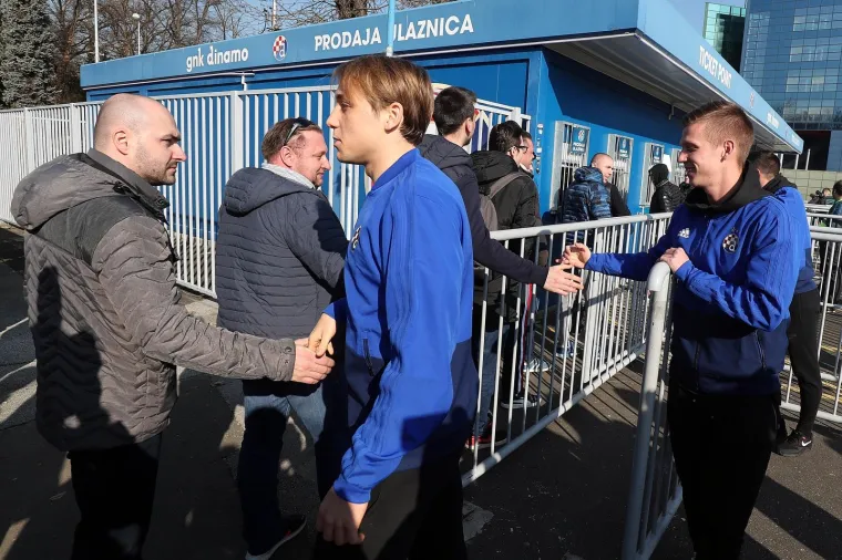 ČITAV GRAD ŽELI NA POVIJESNU UTAKMICU: Ovako ne&scaron;to se ne pamti