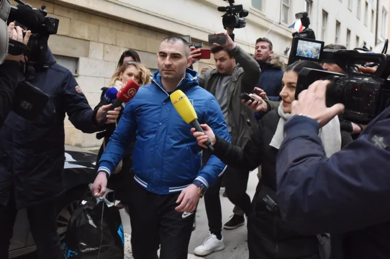 DARUVARAC NA SLOBODI: Pogledajte trenutke izlaska Darka Kovačevića iz pritvora