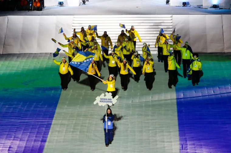 Legendarni Vučko bio je najveća zvijezda na otvorenju Europskog olimpijskog festivala za mlade