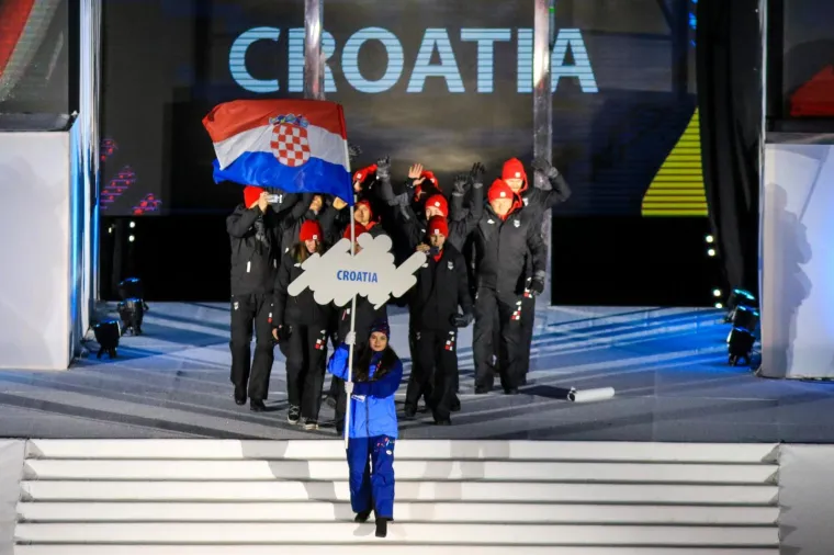 Legendarni Vučko bio je najveća zvijezda na otvorenju Europskog olimpijskog festivala za mlade