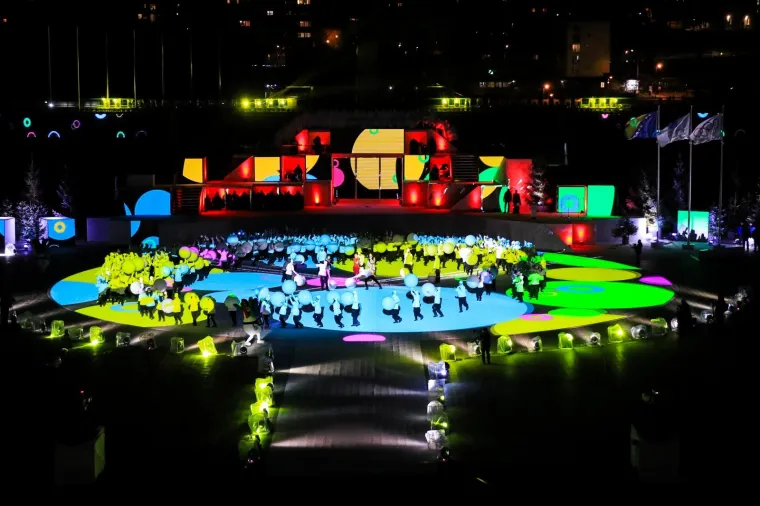 Legendarni Vučko bio je najveća zvijezda na otvorenju Europskog olimpijskog festivala za mlade