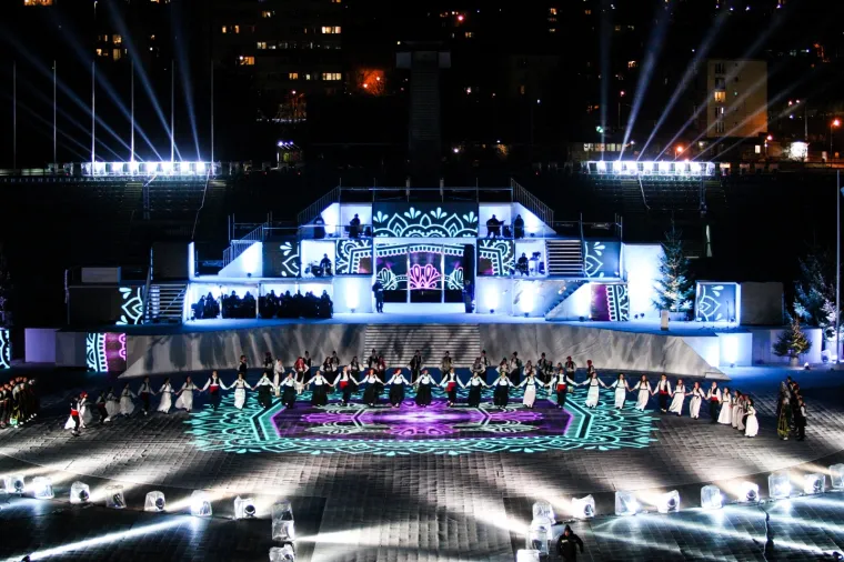 Legendarni Vučko bio je najveća zvijezda na otvorenju Europskog olimpijskog festivala za mlade