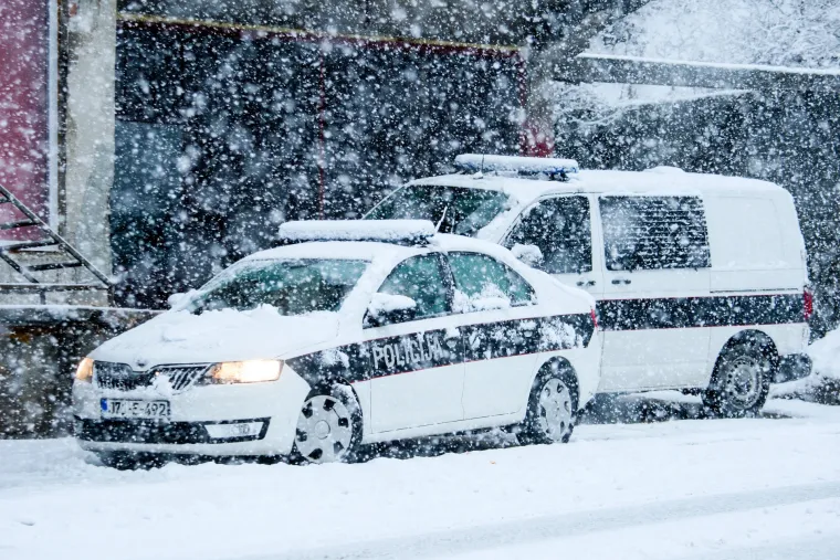 Dodatnih 130 policajaca: Pomahnitali serijski ubojica sije strah, posebno čuvaju &scaron;kole i vrtiće