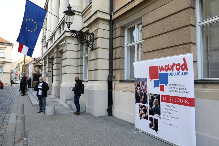 Volonteri GI Narod odlučuje zastupnicima: 'Raspi&scaron;ite referendum'