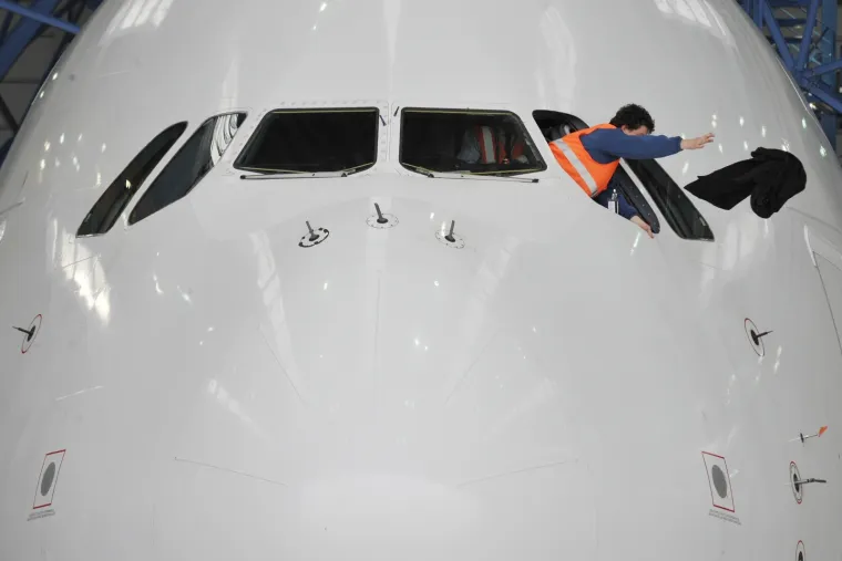 Najveći putnički avion na svijetu odlazi u povijest: Ovo su najljep&scaron;e fotografije 'letećeg hotela'