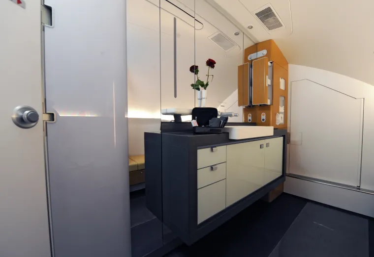 Najveći putnički avion na svijetu odlazi u povijest: Ovo su najljep&scaron;e fotografije 'letećeg hotela'