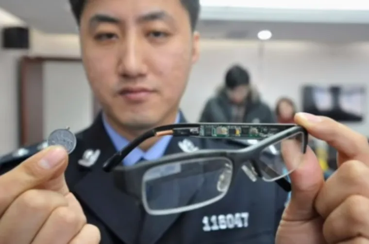 20 genijalnih primjera kako učenici i studenti varaju na ispitima u 21. stoljeću