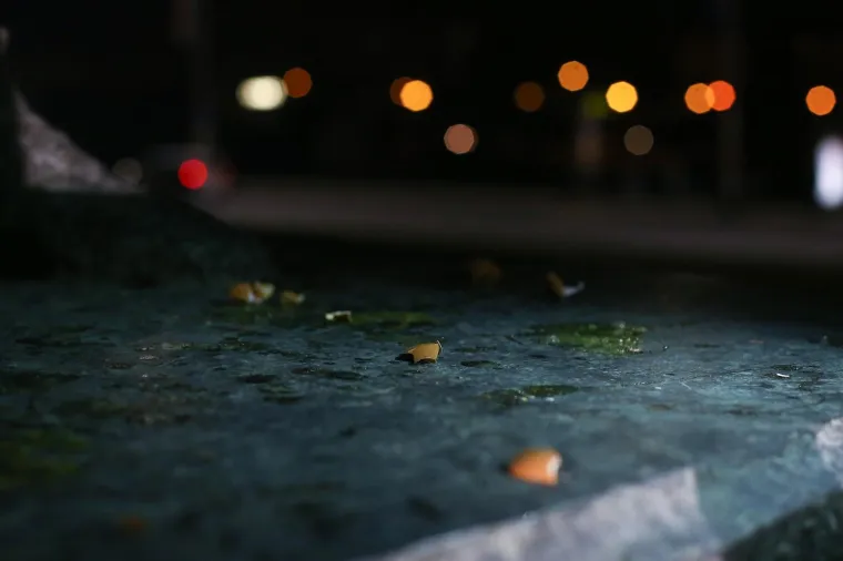 Nepoznati počinitelj bacio je jaja na spomenik Franji Tuđmanu