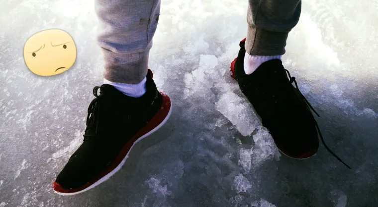 Upla&scaron;en zvao u pomoć: Na snijegom zatrpano Biokovo krenuo u - tenisicama!