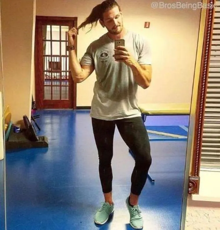 Žene na jedan dan: Da je baba mu&scaron;ko, ovako bi se slikala za Instagram (20 slika)