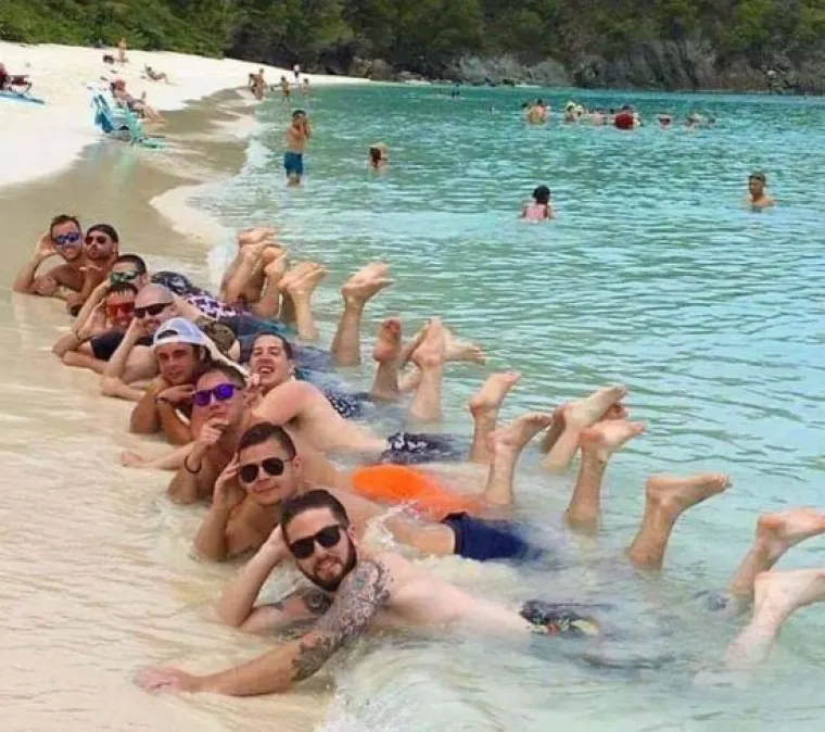 Žene na jedan dan: Da je baba mu&scaron;ko, ovako bi se slikala za Instagram (20 slika)